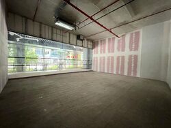Midland House (D7), Retail #575427091